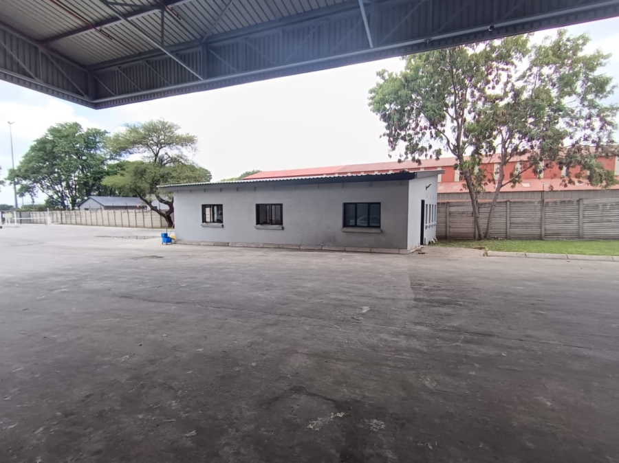 Commercial Property for Sale in Oos Einde North West